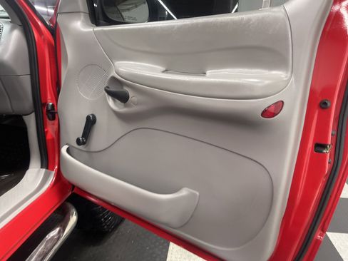 Used 1997 Ford F150 XL image 11
