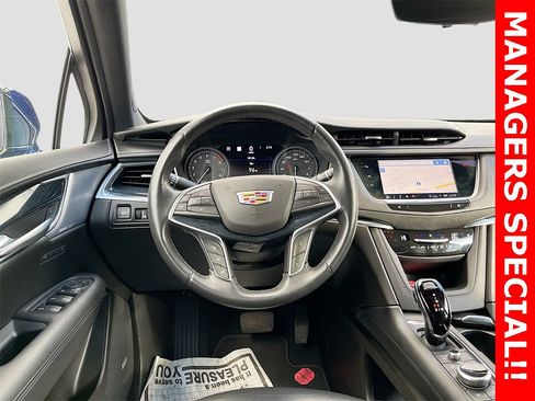 Used 2024 Cadillac XT5 Premium Luxury w/ Technology Package image 24