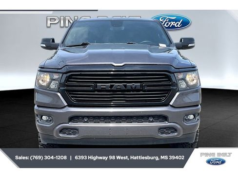 Used 2021 RAM 1500 Big Horn AWD/4WD image 3