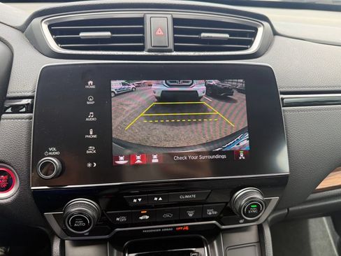 Used 2019 Honda CR-V Touring image 17