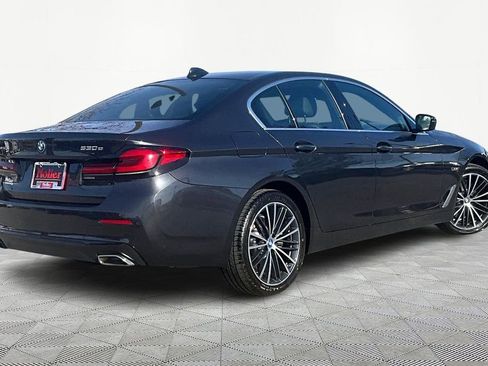 Used 2023 BMW 530e xDrive 530e iPerformance w/ Premium Package image 2