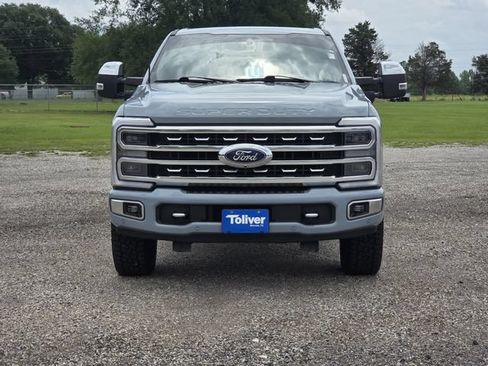 Used 2024 Ford F250 Platinum w/ FX4 Off-Road Package AWD/4WD image 2