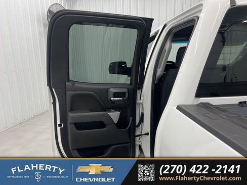 Used 2019 Chevrolet Silverado 1500 LT w/ All Star Edition image 10