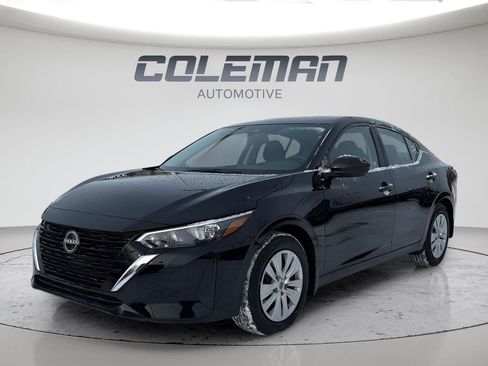 Used 2025 Nissan Sentra S image 24