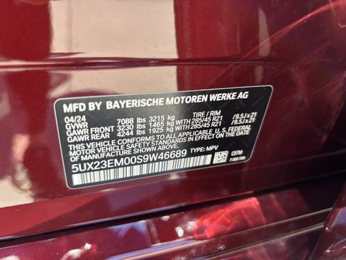 Used 2025 BMW X7 xDrive40i w/ Premium Package AWD/4WD image 37