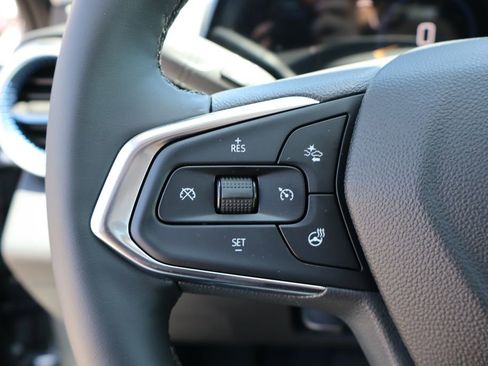 New 2026 Chevrolet Trax LT w/ Sunroof Package FWD image 14