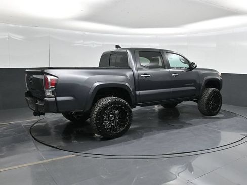 Used 2023 Toyota Tacoma Limited AWD/4WD image 3