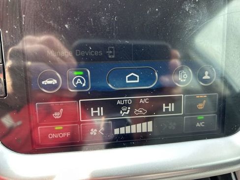 Used 2023 Subaru Outback Premium AWD/4WD image 12