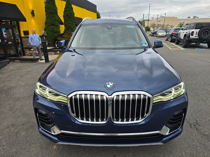 Used 2021 BMW X7 xDrive40i w/ Premium Package AWD/4WD image 28