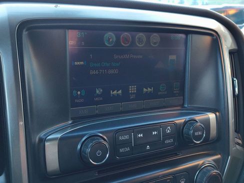 Used 2019 Chevrolet Silverado 2500 LT image 12