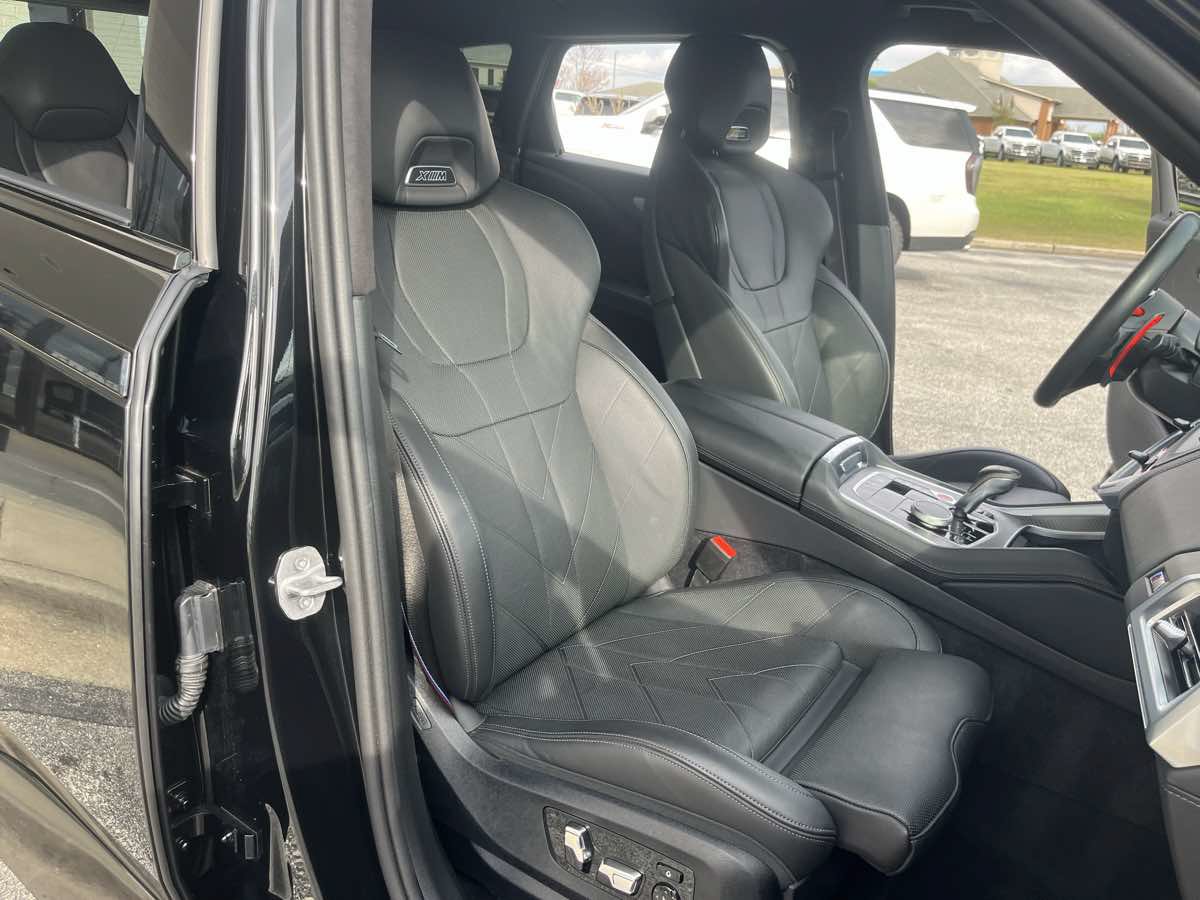 Used 2024 BMW XM AWD/4WD image 12