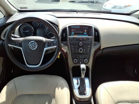 Used 2013 Buick Verano FWD image 6