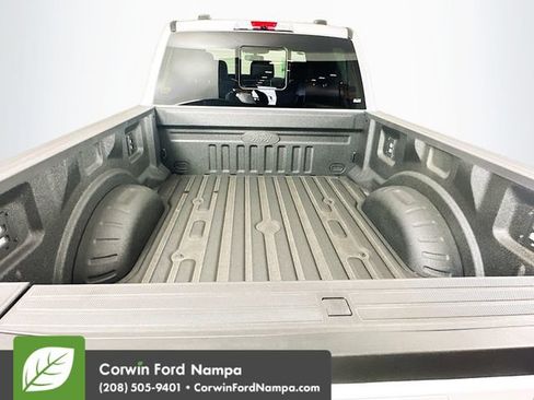 Used 2026 Ford F250 Platinum w/ Tremor Off-Road Package AWD/4WD image 27