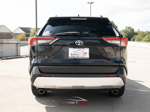 Used 2021 Toyota RAV4 Adventure image 6