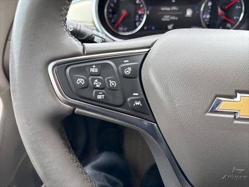 Used 2024 Chevrolet Malibu LT FWD image 17