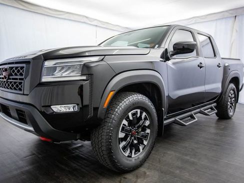 Used 2022 Nissan Frontier PRO-4X w/ Technology Package image 29