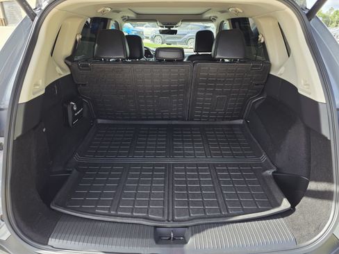 Used 2023 Nissan Rogue SL w/ SL Premium Package FWD image 18