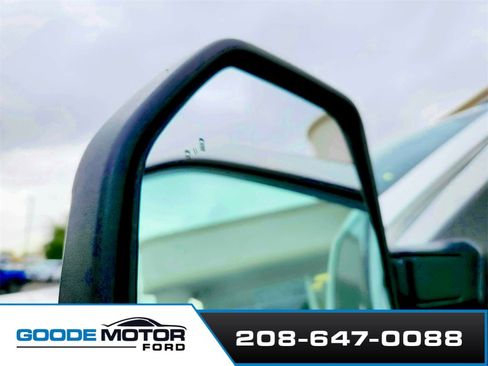 Used 2021 Ford F250 Lariat image 11