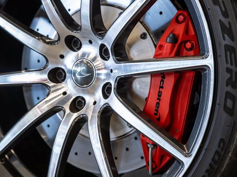 Used 2013 McLaren MP4-12C Spider RWD image 24
