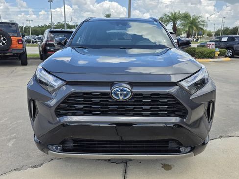 Used 2024 Toyota RAV4 XSE AWD/4WD image 8