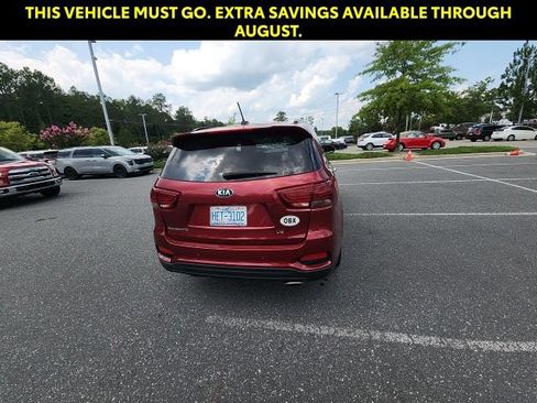 Used 2019 Kia Sorento S FWD image 10