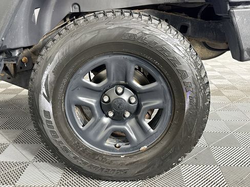 Used 2017 Jeep Wrangler Sport w/ Quick Order Package 23S image 30