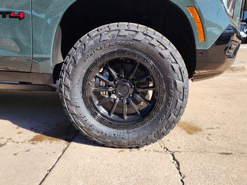 New 2026 GMC Yukon AT4 image 57