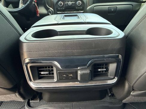 Used 2022 Chevrolet Silverado 1500 High Country w/ Technology Package RWD image 15
