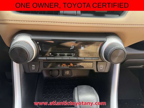 Certified 2023 Toyota RAV4 LE AWD/4WD image 30