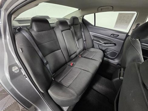Used 2023 Nissan Altima 2.5 SV FWD image 17