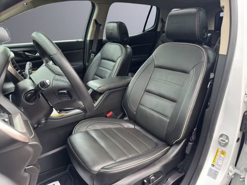 Used 2017 GMC Acadia Denali w/ Technology Package AWD/4WD image 14