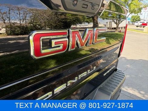 Used 2021 GMC Sierra 1500 Denali w/ Denali Ultimate Package AWD/4WD image 6