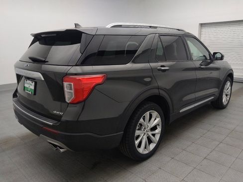 Used 2022 Ford Explorer Platinum w/ Equipment Group 601A AWD/4WD image 9