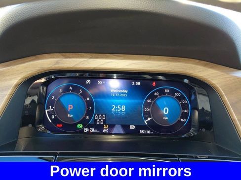 Used 2025 Volkswagen Atlas SE image 35