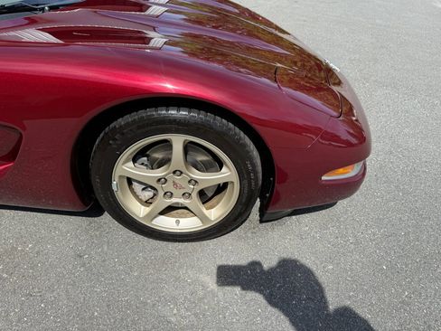 Used 2003 Chevrolet Corvette Convertible w/ Preferred Equipment Group1 image 37