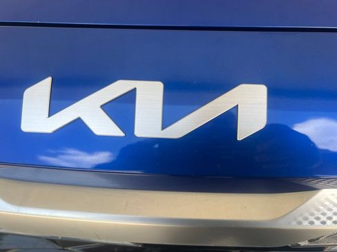 Certified 2023 Kia Seltos S w/ Navigation Package AWD/4WD image 30