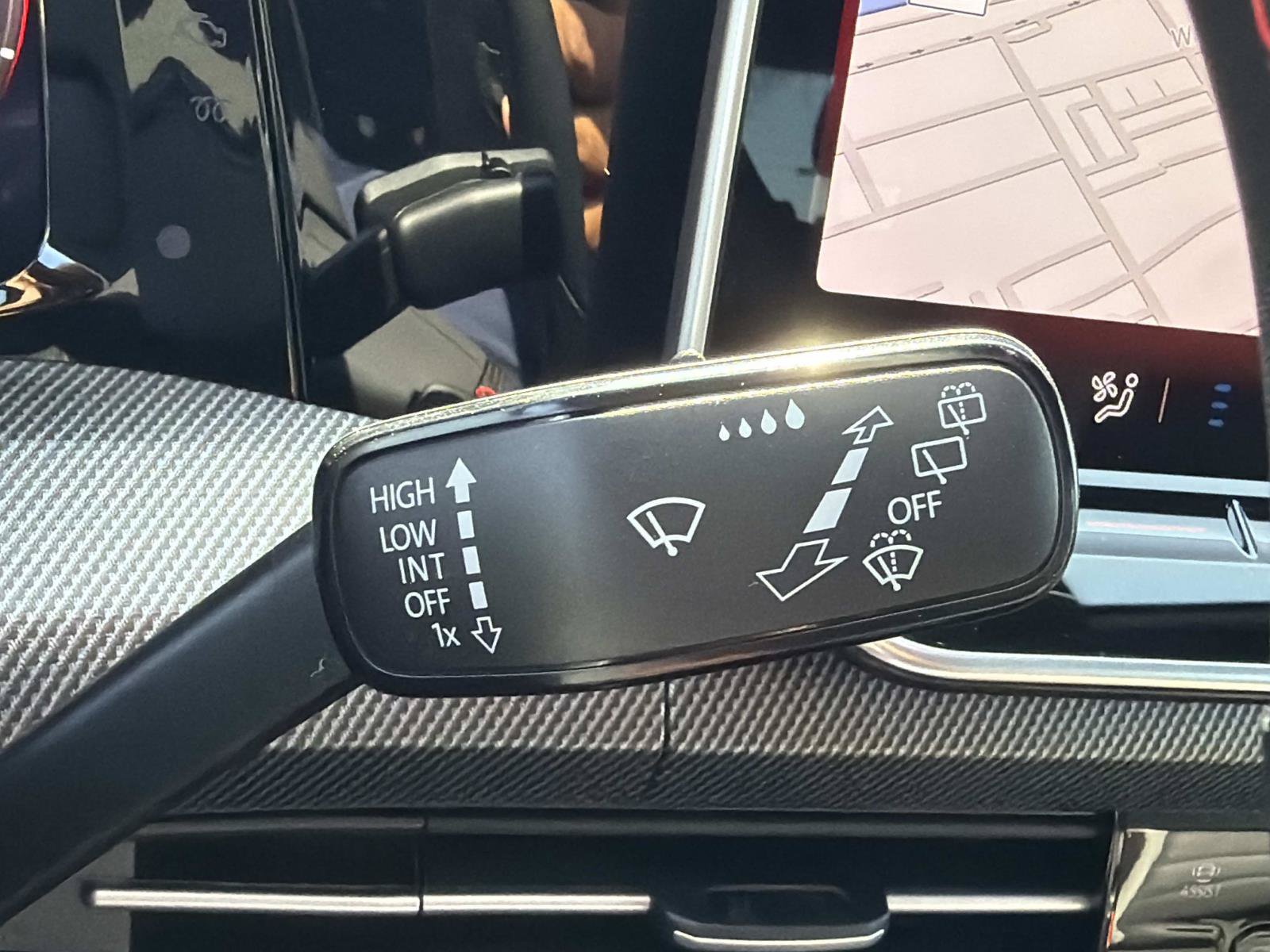New 2026 Volkswagen GTI SE FWD image 28