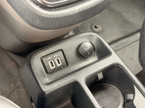 Used 2022 Ford Transit Connect XL FWD image 20