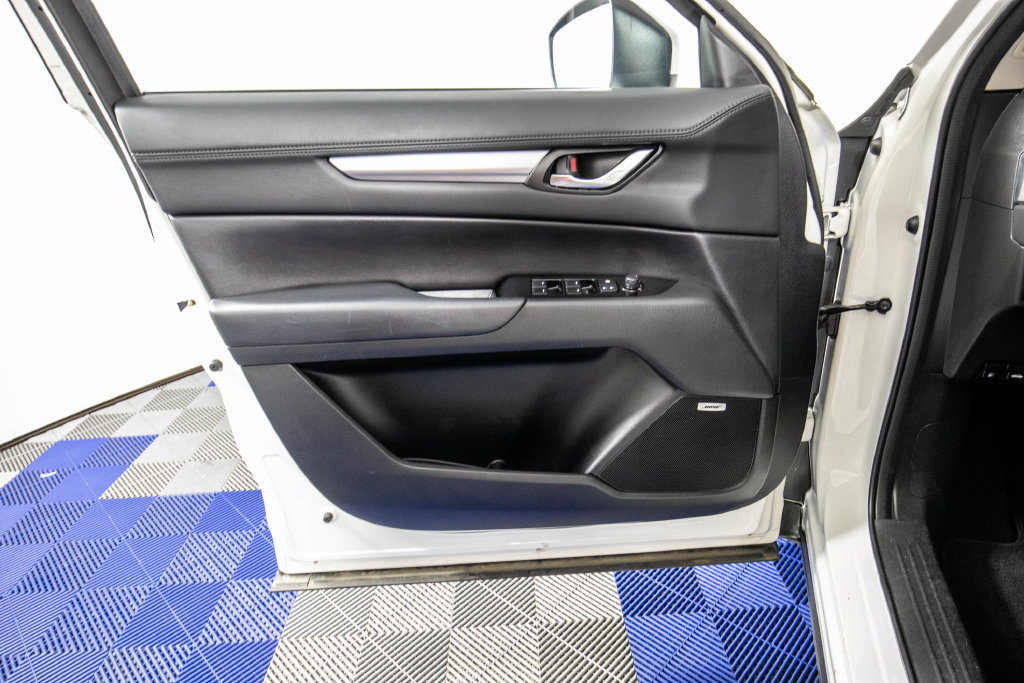 Used 2020 MAZDA CX-5 Touring FWD image 14