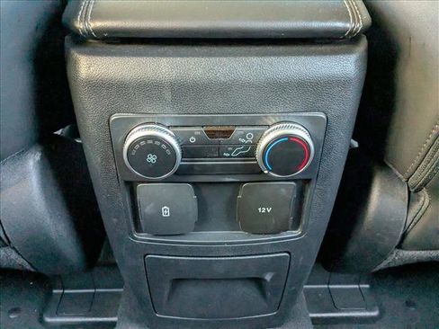 Used 2022 Ford Explorer XLT w/ Equipment Group 202A RWD image 17