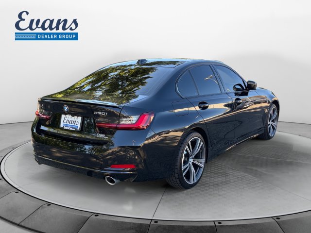 Used 2023 BMW 330i xDrive Sedan w/ Premium Package AWD/4WD image 7