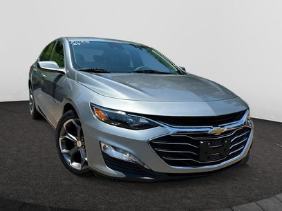 Used 2024 Chevrolet Malibu LT