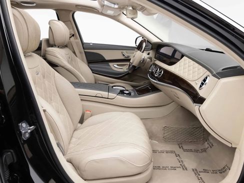 Used 2019 Mercedes-Benz S 560 Sedan image 14