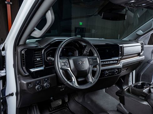 Used 2023 Chevrolet Silverado 1500 RST w/ Redline Edition image 16