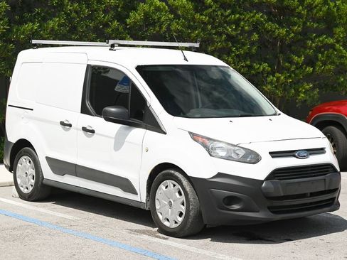 Used 2018 Ford Transit Connect XL image 3