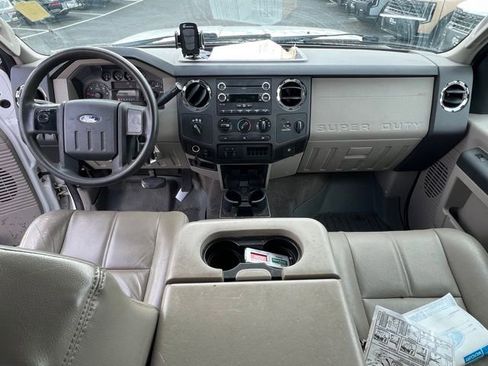 Used 2010 Ford F350 4x4 SuperCab Super Duty image 10