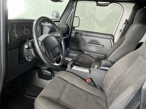 Used 2003 Jeep Wrangler Rubicon image 13