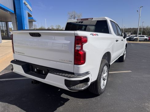 New 2025 Chevrolet Silverado 1500 Custom image 4