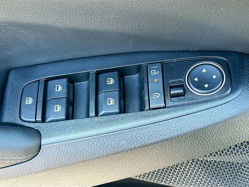 New 2026 Kia Seltos S image 18