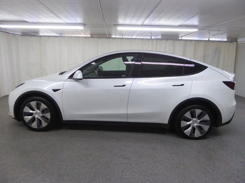 Used 2020 Tesla Model Y Long Range AWD/4WD image 4